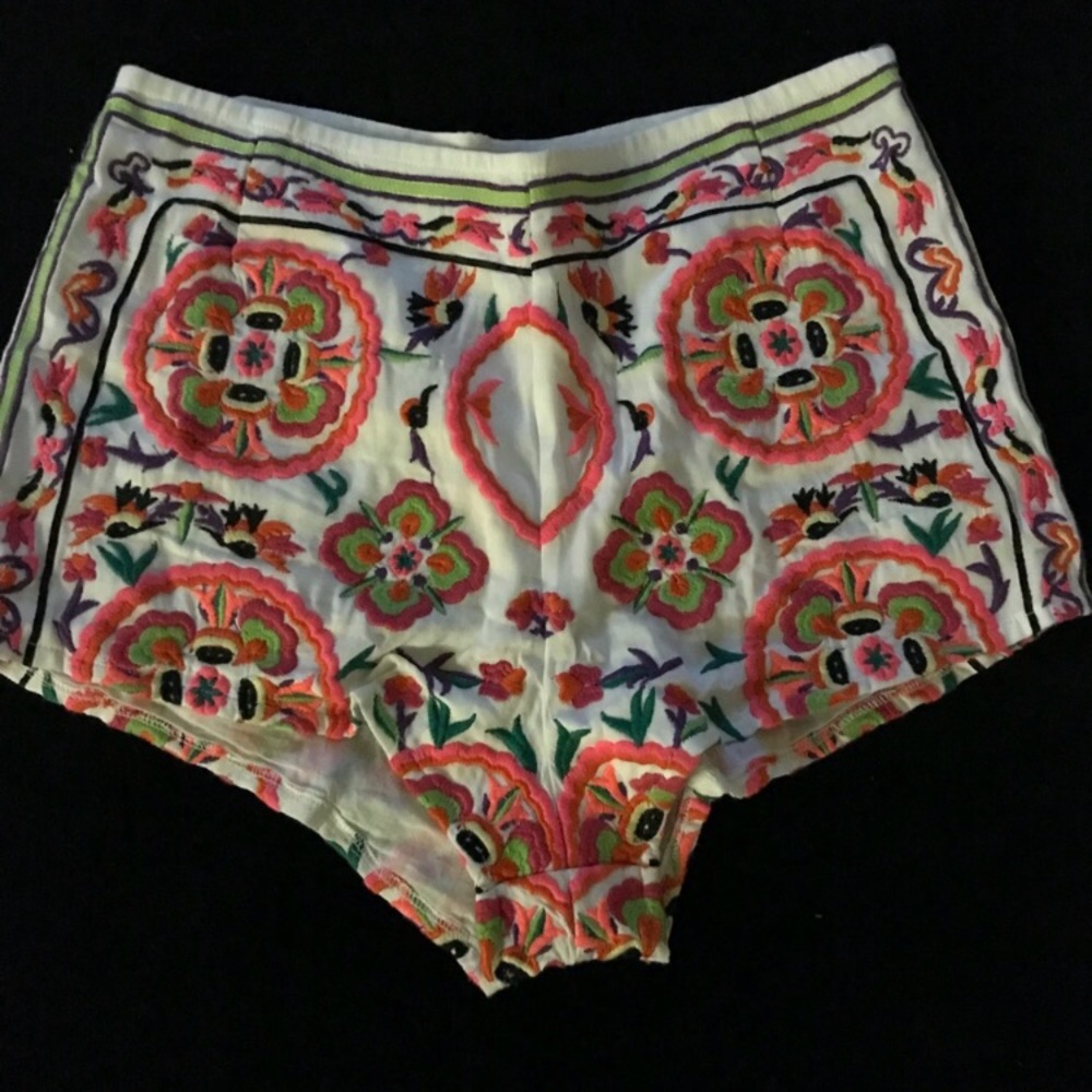 Altar’d state women’s embroidered shorts